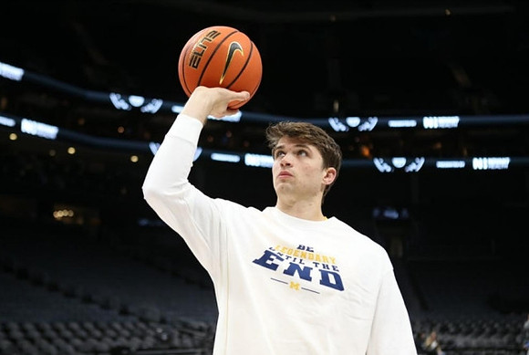 Joey Baker (15)
