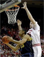 Jon Horford (15)