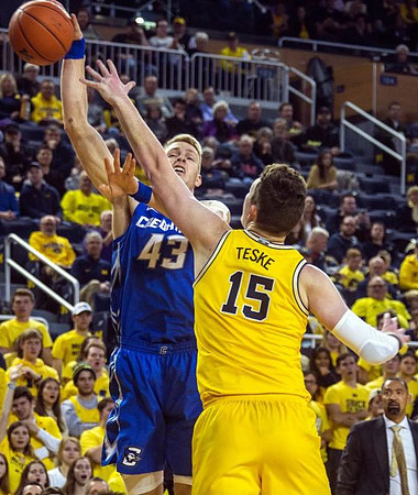Jon Teske (15)
