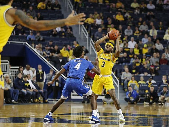 Zavier Simpson (3)