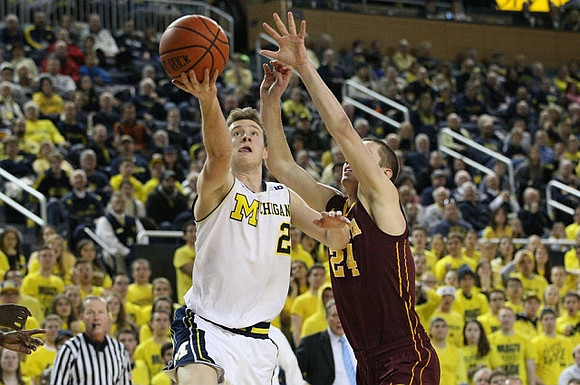 Spike Albrecht (2)