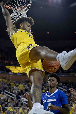 Isaiah Livers (2)