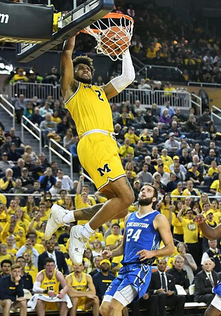 Isaiah Livers (2)