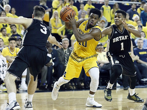 Derrick Walton Jr. (10)