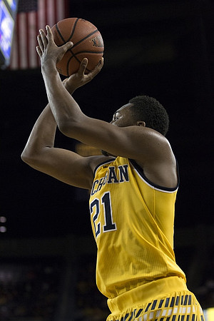 Zak Irvin (21)