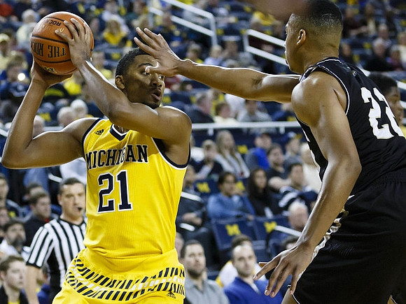 Zak Irvin (21)