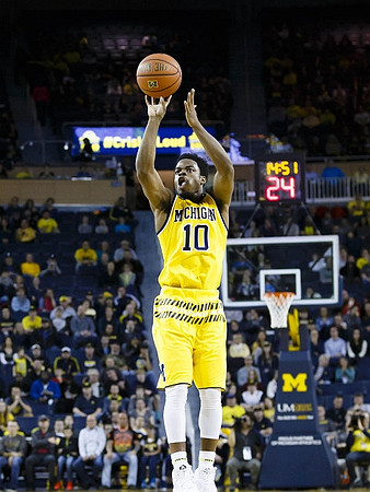 Derrick Walton Jr. (10)