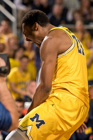 Zak Irvin (21)