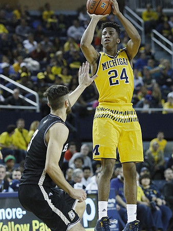 Aubrey Dawkins (24)