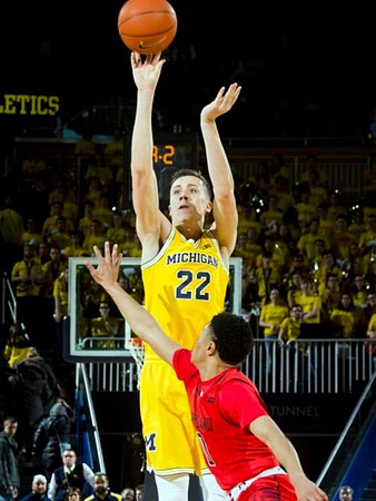 Duncan Robinson (22)