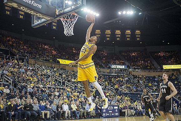 Zak Irvin (21)
