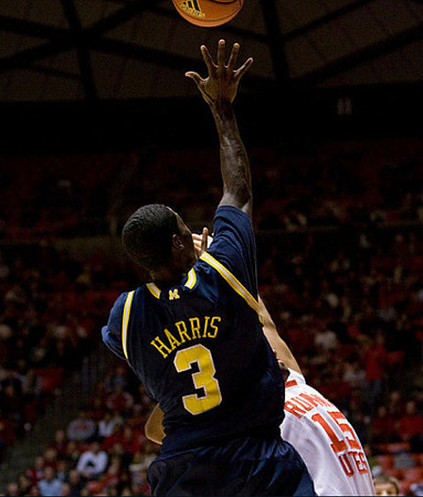 Manny Harris (3)