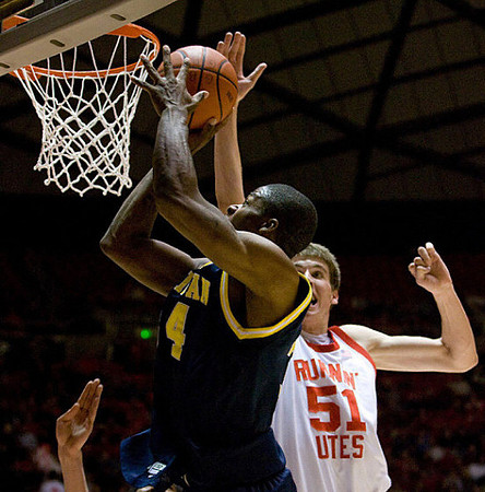 Darius Morris (4)