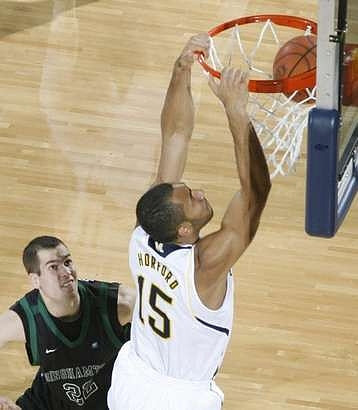 Nik Stauskas (11)