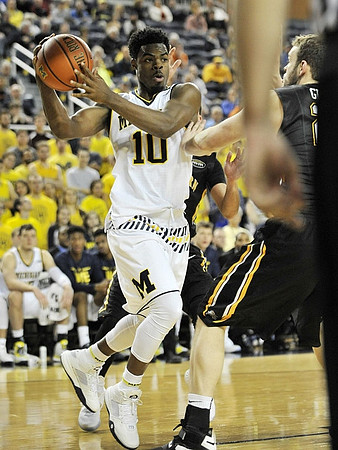 Derrick Walton Jr. (10)