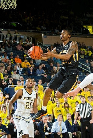 Zak Irvin (21)