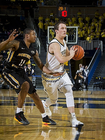Andrew Dakich (11)