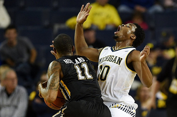 Derrick Walton Jr. (10)