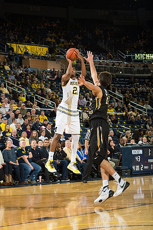 Zak Irvin (21)
