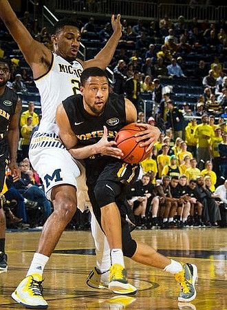 Zak Irvin (21)