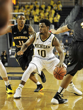 Derrick Walton Jr. (10)