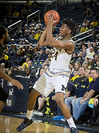 Aubrey Dawkins (24)