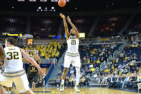Ricky Doyle (32) and Zak Irvin (21)