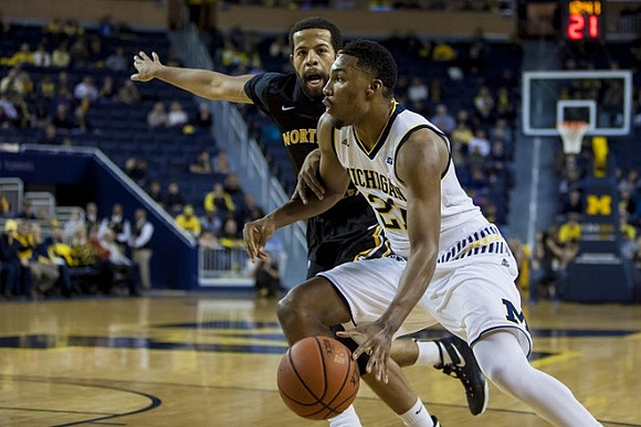 Zak Irvin (21)