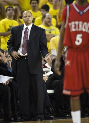 Ray McCallum (Detroit Head Coach)