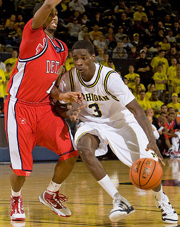 Manny Harris (3)