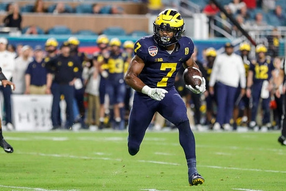 Donovan Edwards (7)