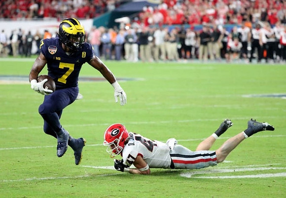 Donovan Edwards (7)