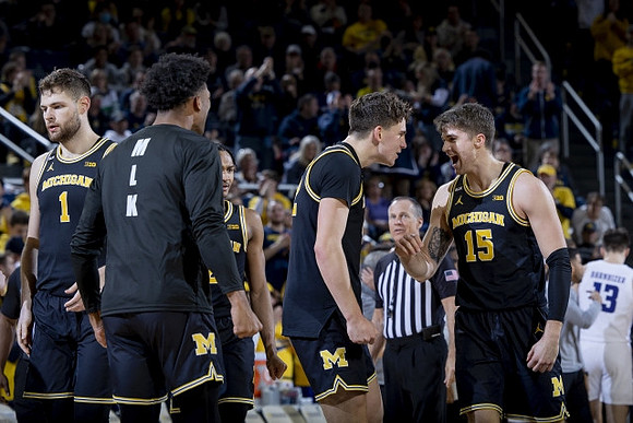 Hunter Dickinson (1), Jace Howard (25), Will Tschetter (42), and Joey Baker (15)