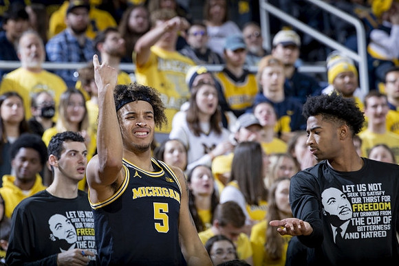 Terrance Williams II (5) and Jace Howard (25)