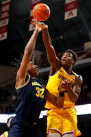 Tarris Reed Jr. (32)