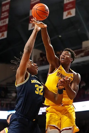 Tarris Reed Jr. (32)