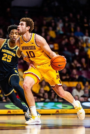 Jace Howard (25)