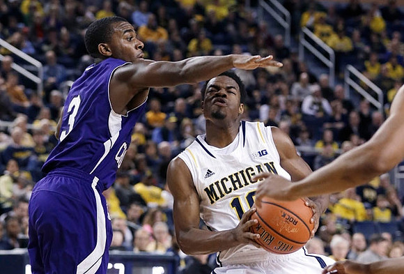 Derrick Walton Jr. (10)