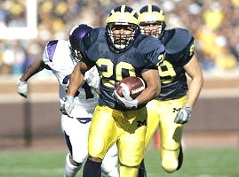 Michael Hart (20) and Tyler Ecker (89)