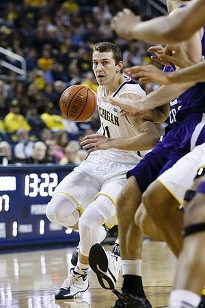 Nik Stauskas (11)
