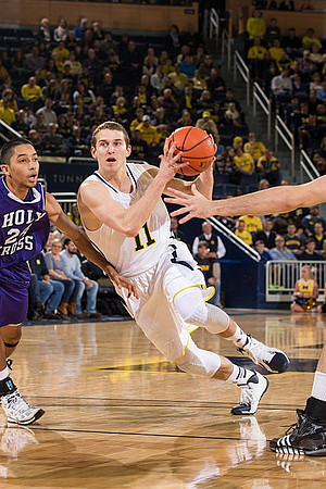Nik Stauskas (11)
