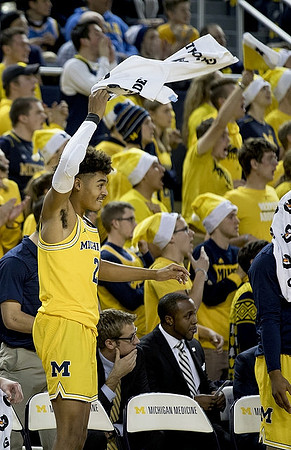 Jordan Poole (2)