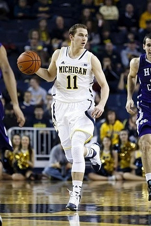 Nik Stauskas (11)