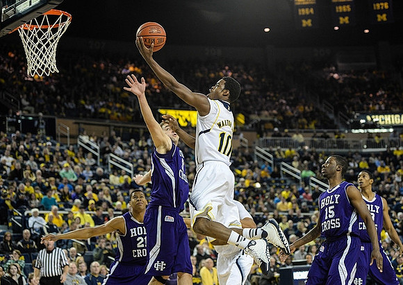 Derrick Walton Jr. (10)