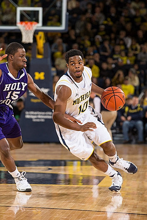Derrick Walton Jr. (10)