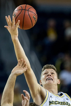 Moritz Wagner (13)