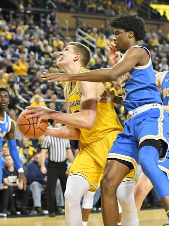 Moritz Wagner (13)