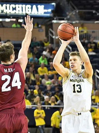 Moritz Wagner (13)