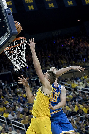 Moritz Wagner (13)