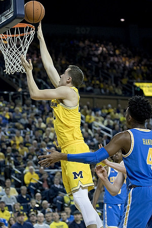 Duncan Robinson (22)